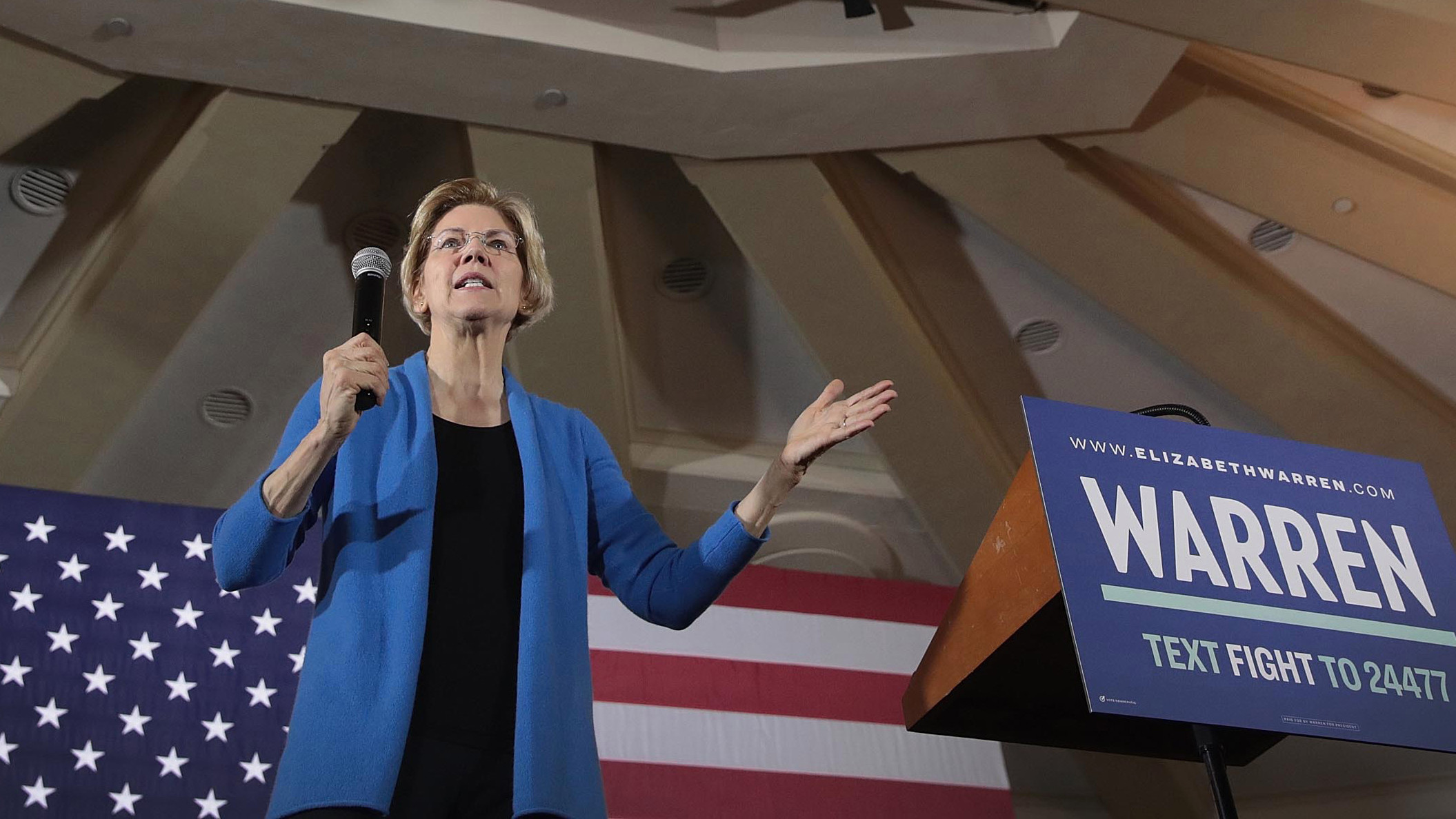 Senator Elizabeth Warren Holds Iowa Organizing Events For 2020 Presidential Race